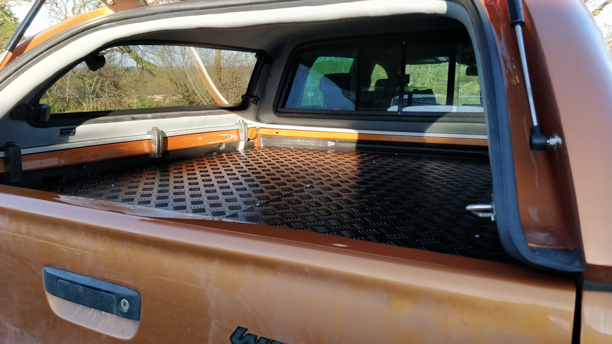 DU003 - 400mm High Double Pickup Drawer Unit