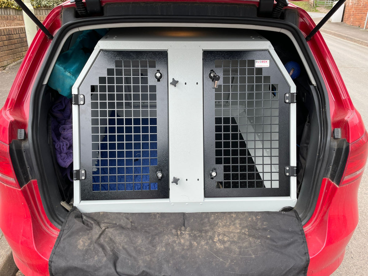 DB357 - Double Dog Transport Cage