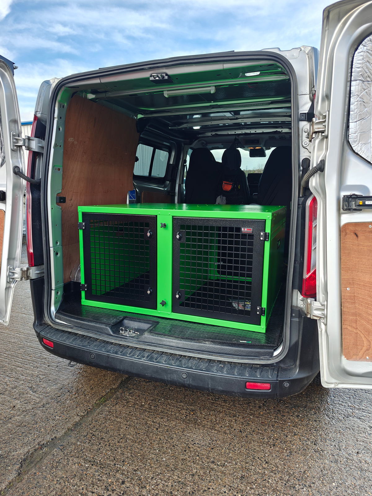 DB161 - Double Dog Transport Cage