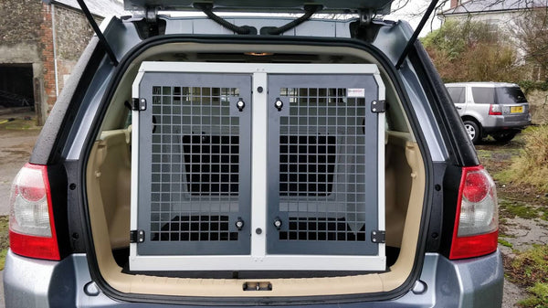 DB11 - Double Dog Transport Cage