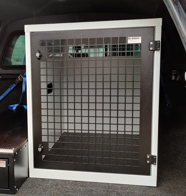 DB82 - Large Single Dog Transport Cage